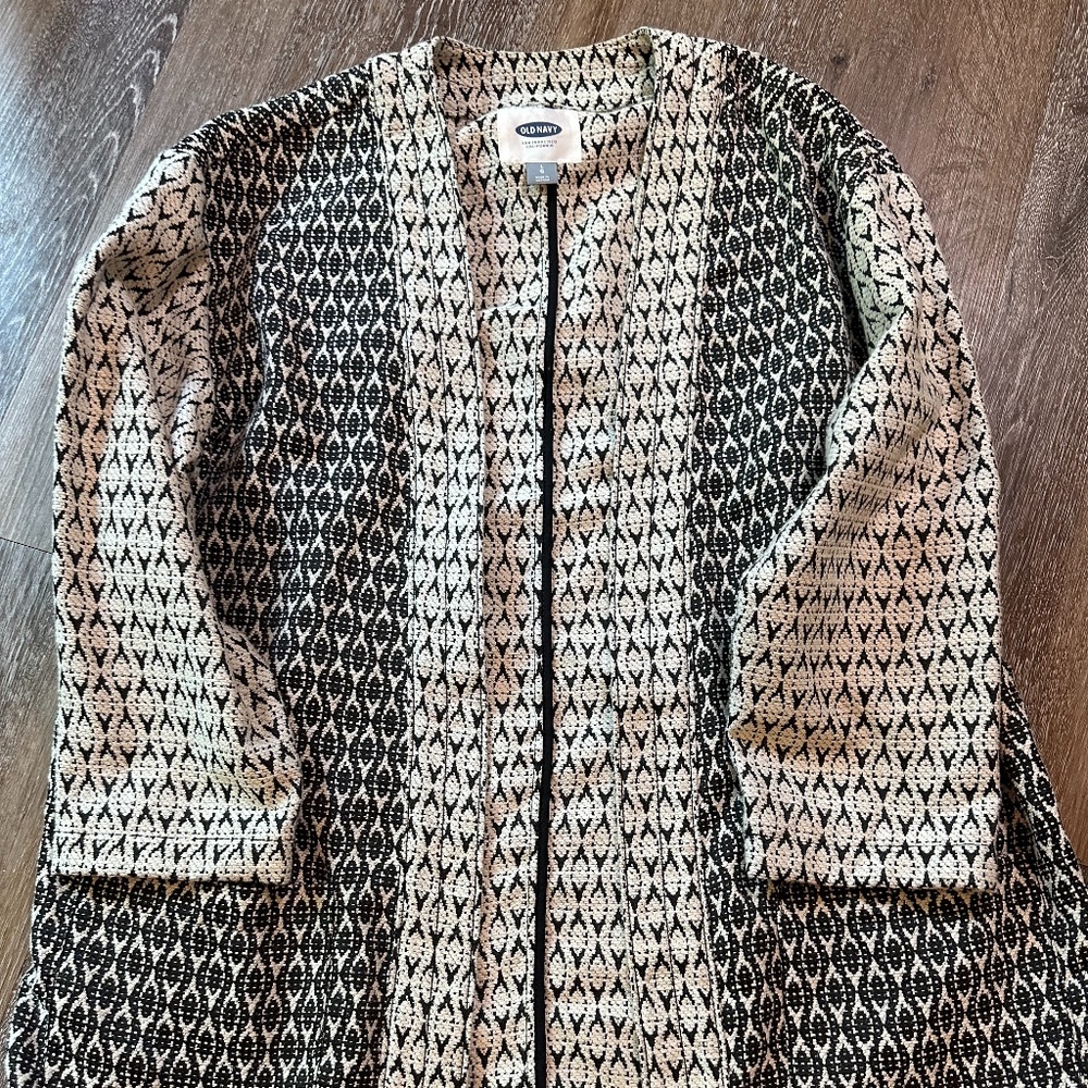 Old Navy Black & White Patterned Cardigan Jacket